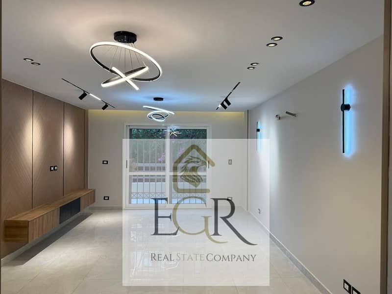 8 582640122_2152747921924692_5991378806645741553_n. jpg