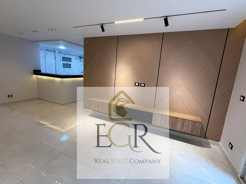 10 582737296_2152747695258048_1108570467395666863_n. jpg