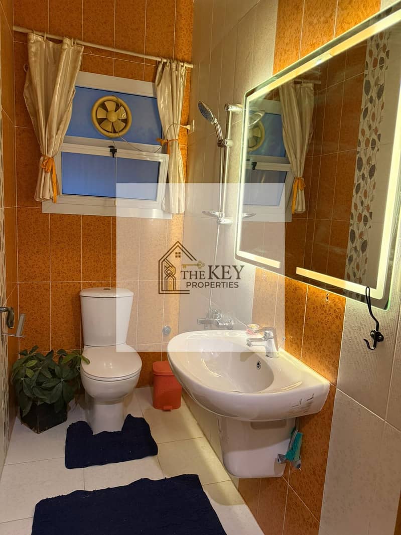 6 738e4294-5b60-4ade-b2c3-aceaaa01901c. jpg