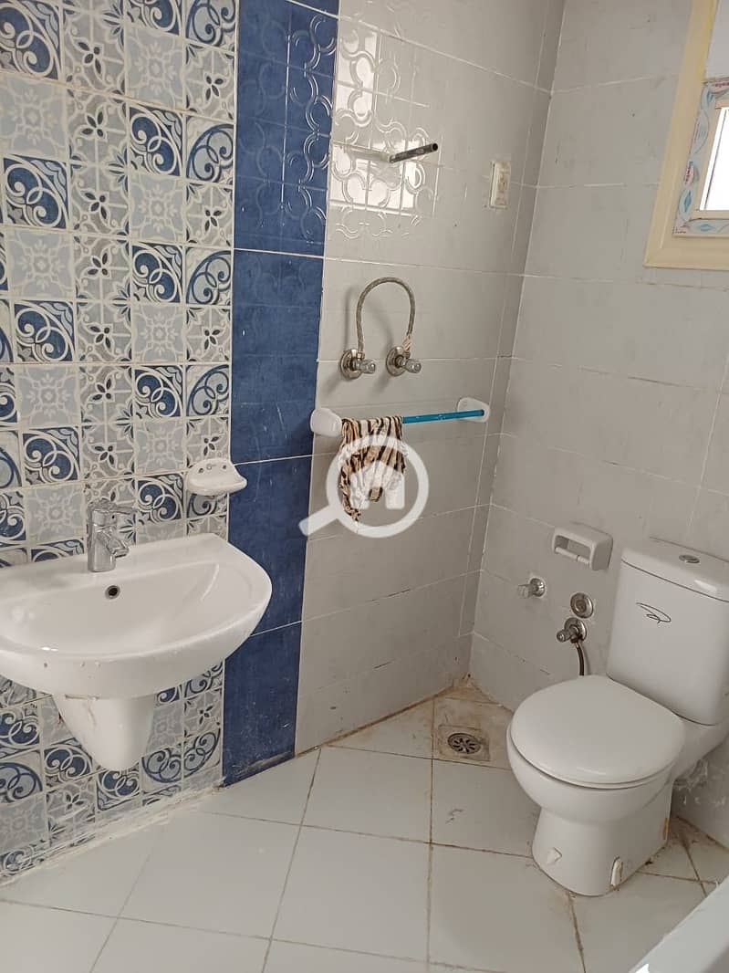 8 e761df18-9a62-4698-99f5-1549742f22d3. jpeg