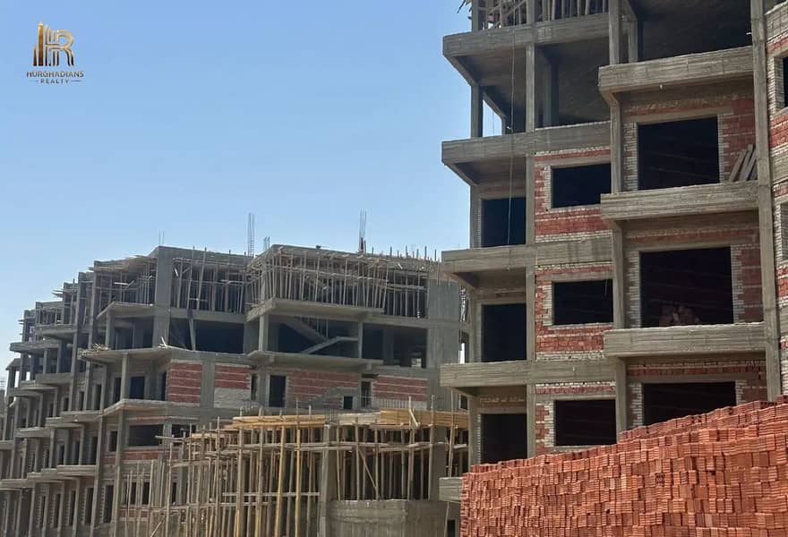 20 8002981-f39b4o. jpg