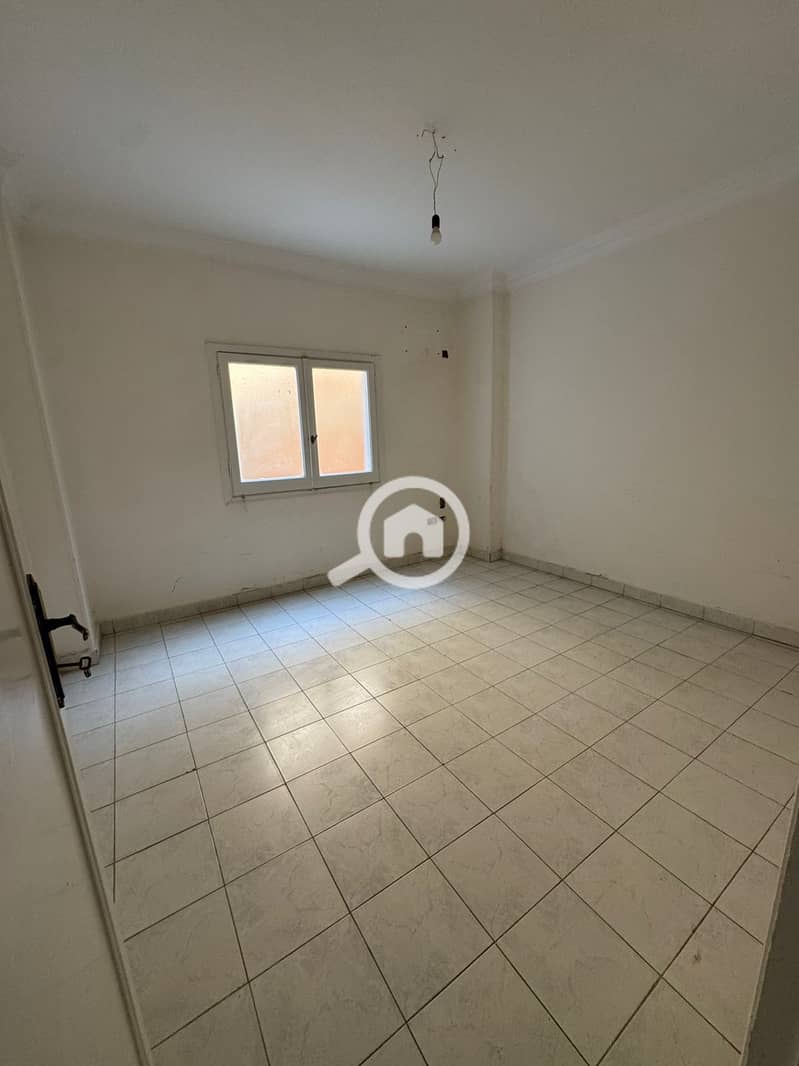 5 WhatsApp Image 2025-09-29 at 11.53. 34 AM. jpeg