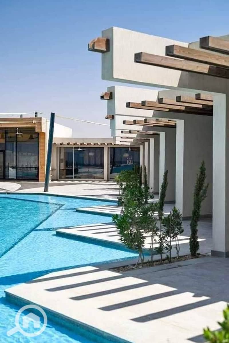 8 547110691_122135941586897983_6389403648340997728_n. jpg