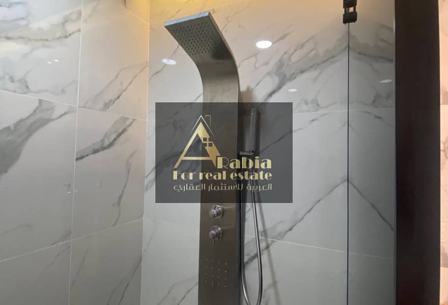 7 b2a09159-5b39-4d89-a0ee-3c6ef2d6b155. jpg