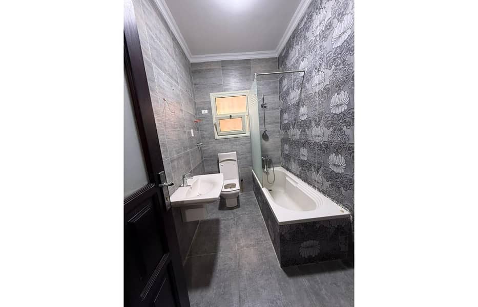 10 IMG-20251029-WA0090. jpg