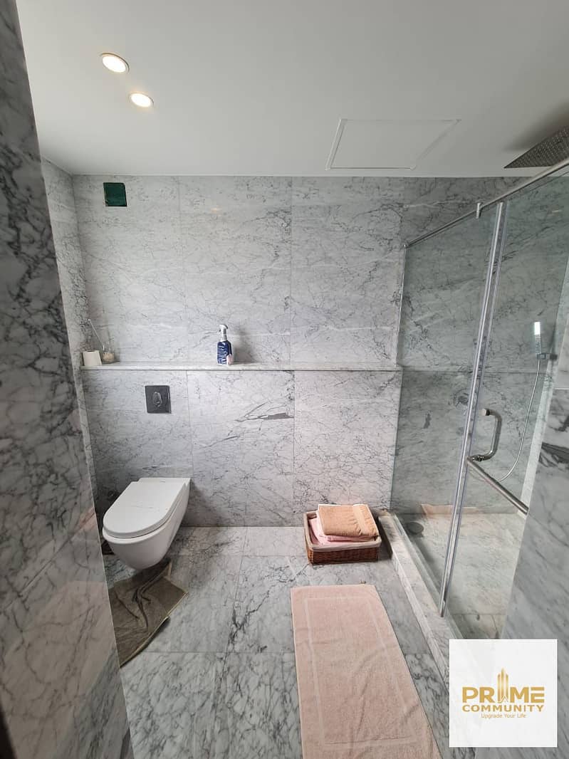 3 WhatsApp Image 2025-11-16 at 18.00. 08_95d99b50. jpg