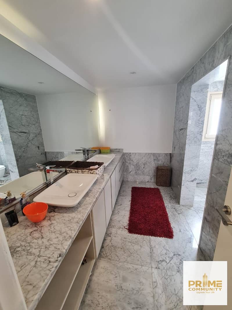 6 WhatsApp Image 2025-11-16 at 18.00. 09_b6b96ad3. jpg