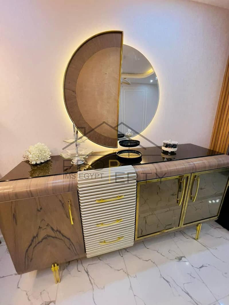 7 00e2c1d0-83dc-4b15-a370-1c1b2735deda. jpg