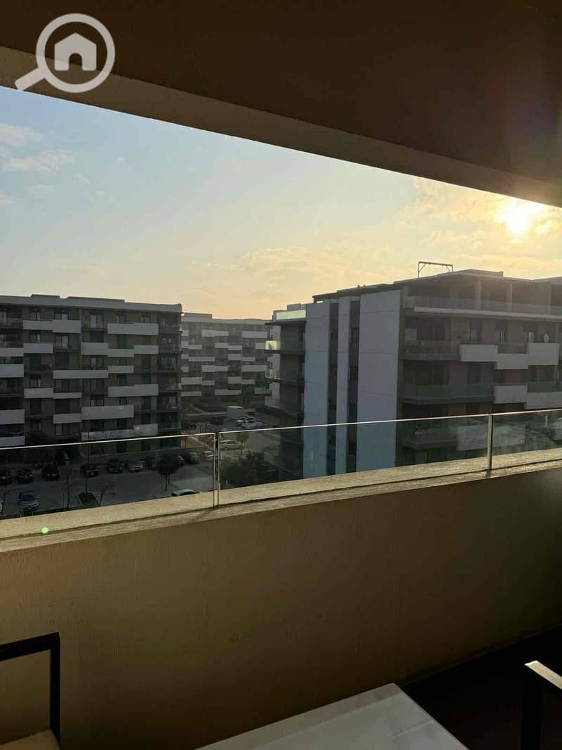 3 06b2bcf1-5268-460c-abef-8644a3240ebe. jpg