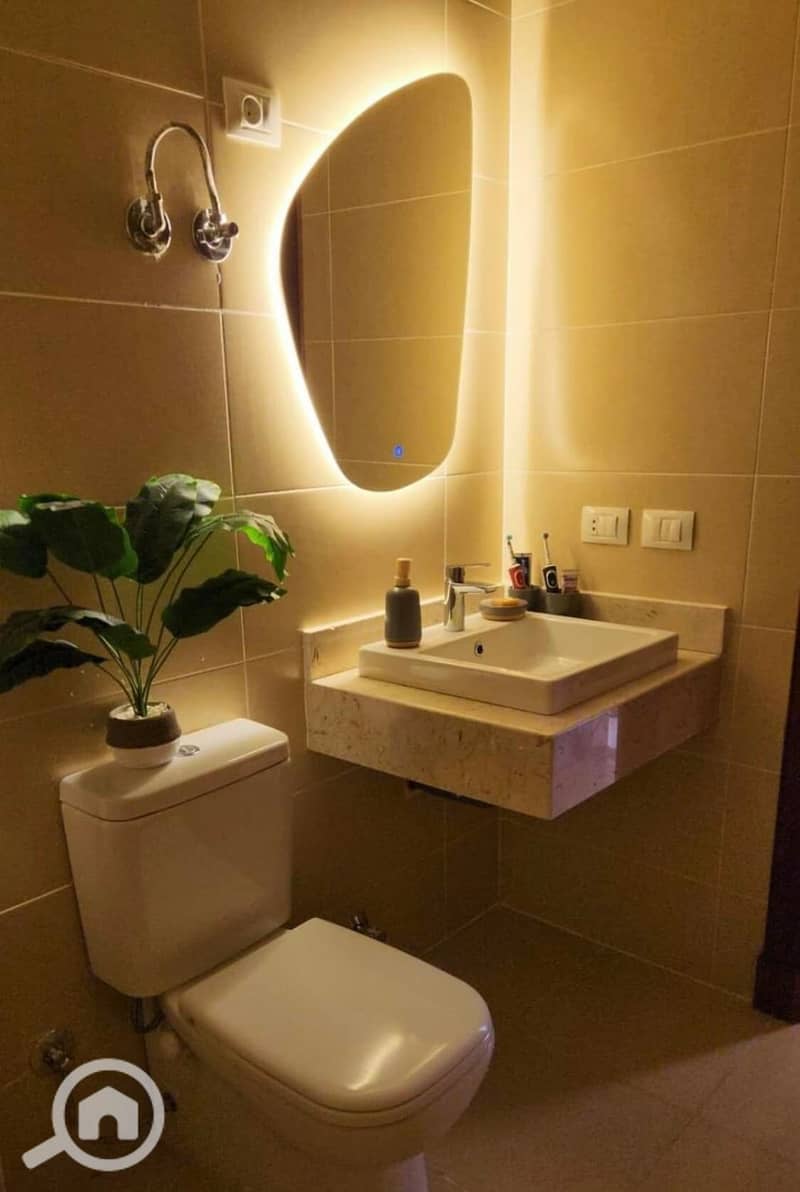 7 372618489_192004037228684_736900471368119467_n. jpg