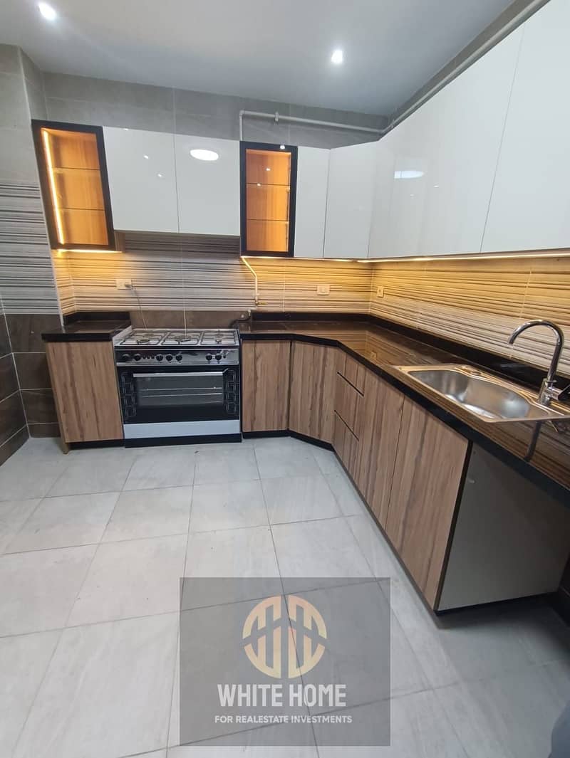 2 99f078cc-3aa4-4dd2-bbec-10387d2813cc. jpeg