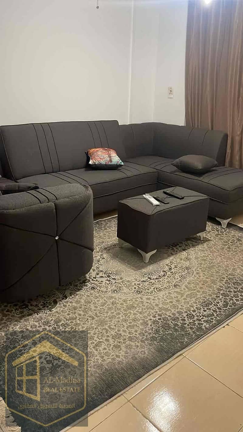 2 f29fe8fa-68a5-4c21-8004-83e925fe8fa3. jpg