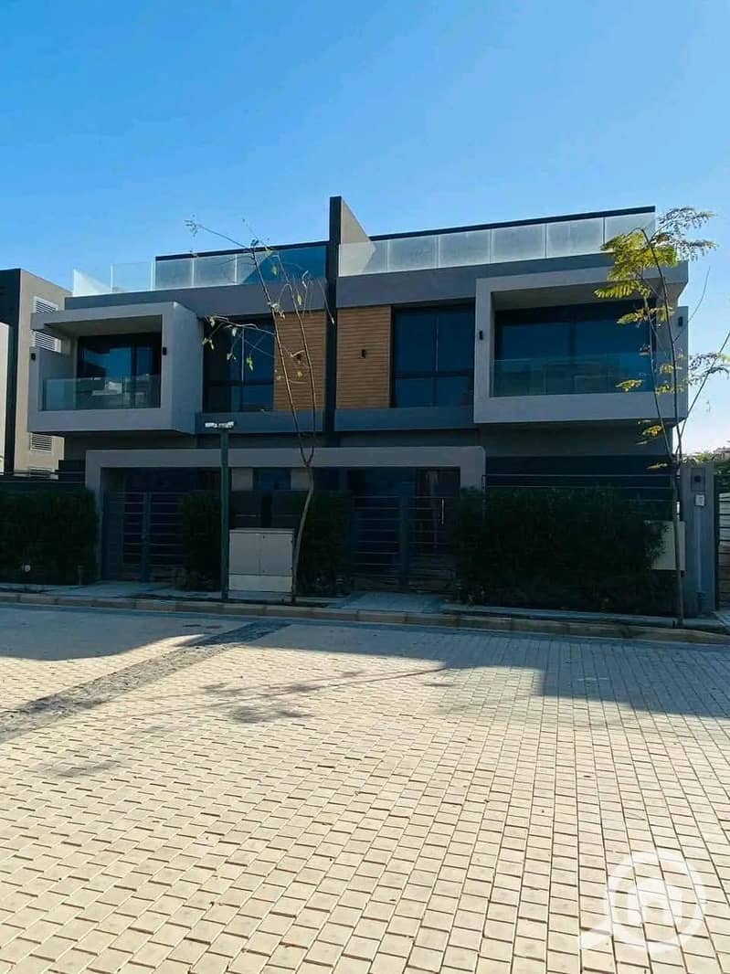 7 558545862_122223298646118616_2851129146213869872_n. jpg