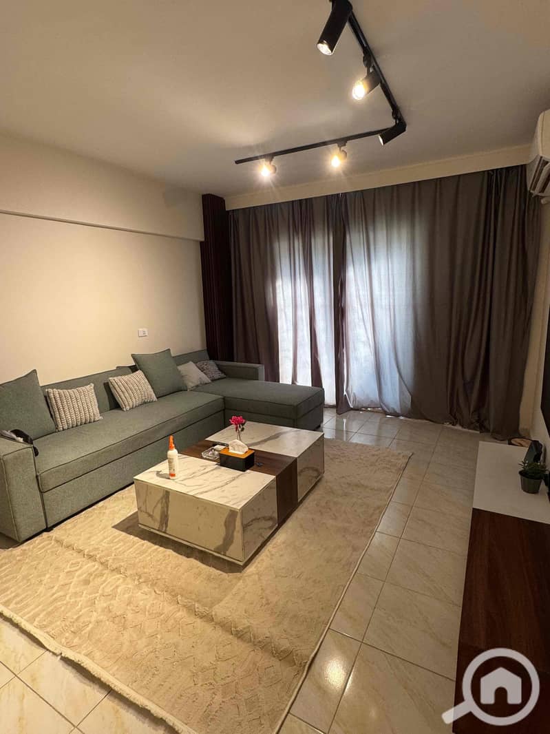 3 a431725b-3f5f-40f3-834f-a065cc487b02. jpg