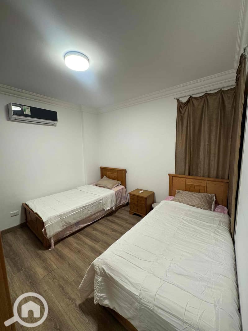 7 221972ac-0dfa-4b29-901f-43d19377b2f4. jpg