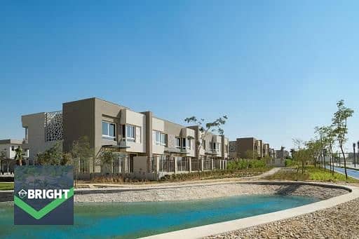 5 48ad9096-ec7b-4104-b45e-f2b4b8dc3761. jpg