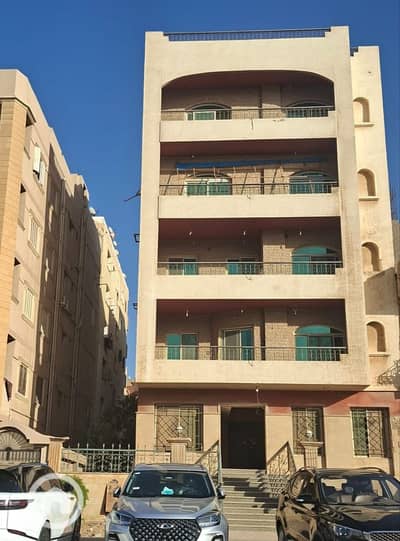 Commercial Building for Rent in 6th of October, Giza - 23. jpg