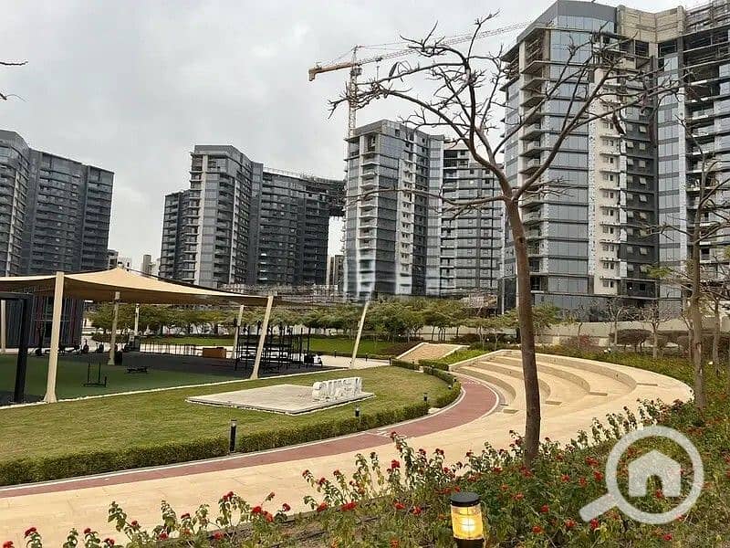 5 WhatsApp Image 2025-11-04 at 12.46. 18_33f2d1d2. jpg