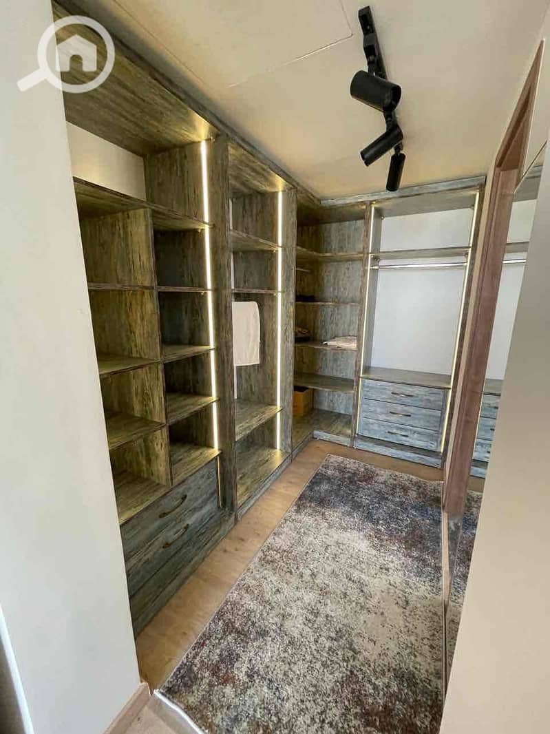 7 f97afc64-36c1-4b7a-96f5-0527a005bed1. jpg