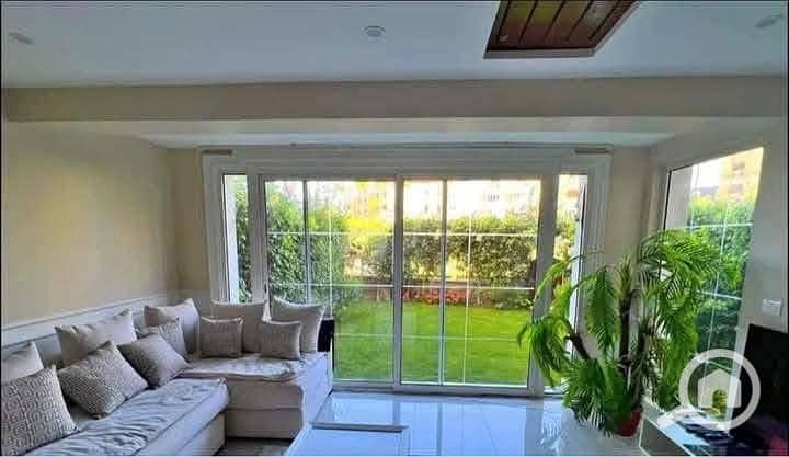 3 icity octoberrr. jpg