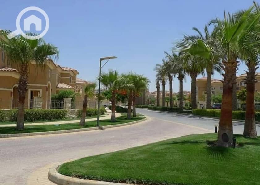 9 557590559_697993876648223_1538703899111960853_n. jpg