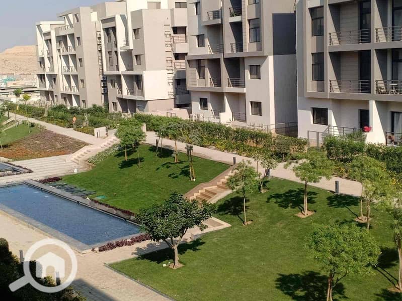 6 0f17d1cc-c74a-45d5-80cb-e94a4b23d660. jpg