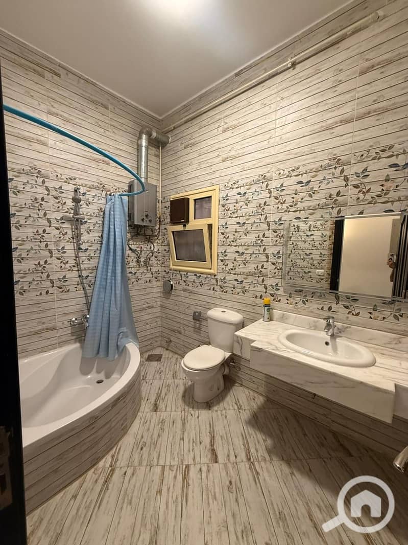 5 WhatsApp Image 2025-10-31 at 9.23. 22 PM (1). jpeg