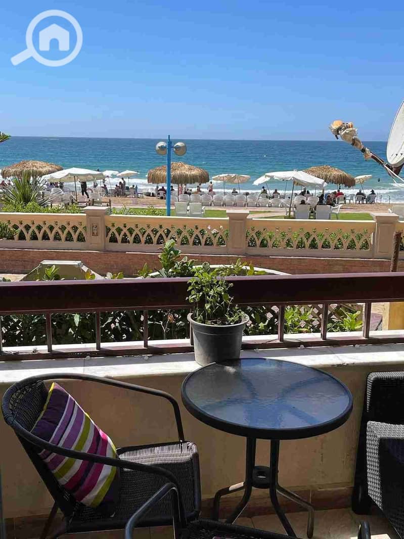 1000555412. jpg 1000555412. jpg