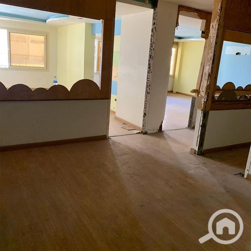 Untitled-2_0000_5. jpg Untitled-2_0000_5. jpg