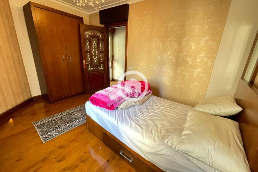 4 Untitled-1_0003_d18ec82c-f7f7-474f-a2c7-59282ed9e5c7. jpg