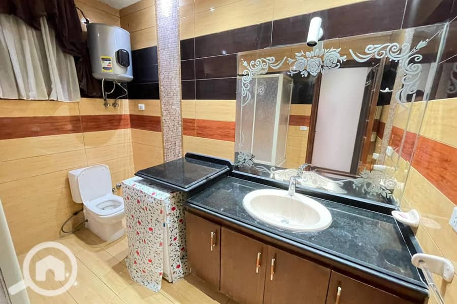 23 Untitled-1_0000_Generative Fill. jpg