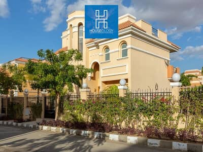 فیلا 6 غرف نوم للبيع في مدينة الشروق، القاهرة - IMG-20231002-WA0046. jpg