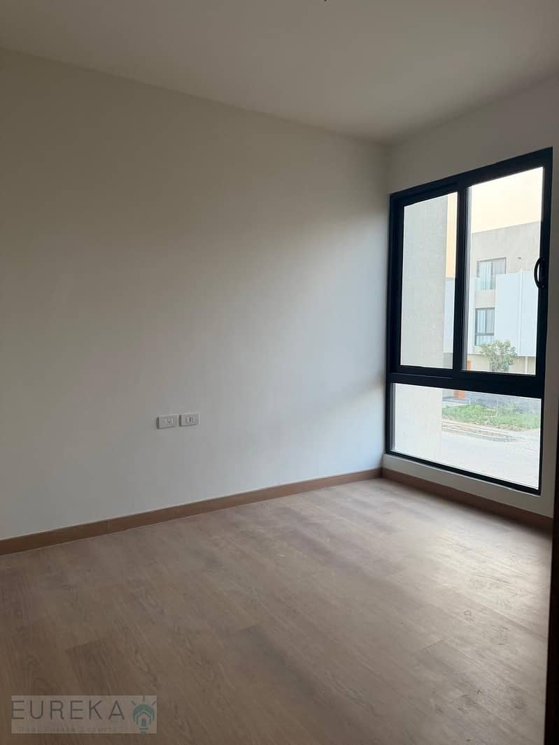 5 WhatsApp Image 2025-11-13 at 11.46. 35 AM (1). jpeg