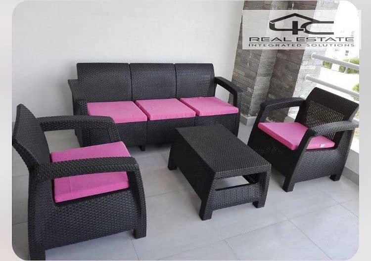 6 7c37e8d7-87f3-42db-a882-d995e188f6d4. jpg