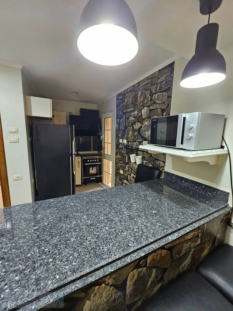 5 38728c94-2cb3-40aa-8385-d184f1881676. jpeg