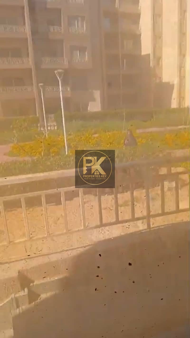 6 EC41C1EB-E259-4942-86A0-5074710791F6. png