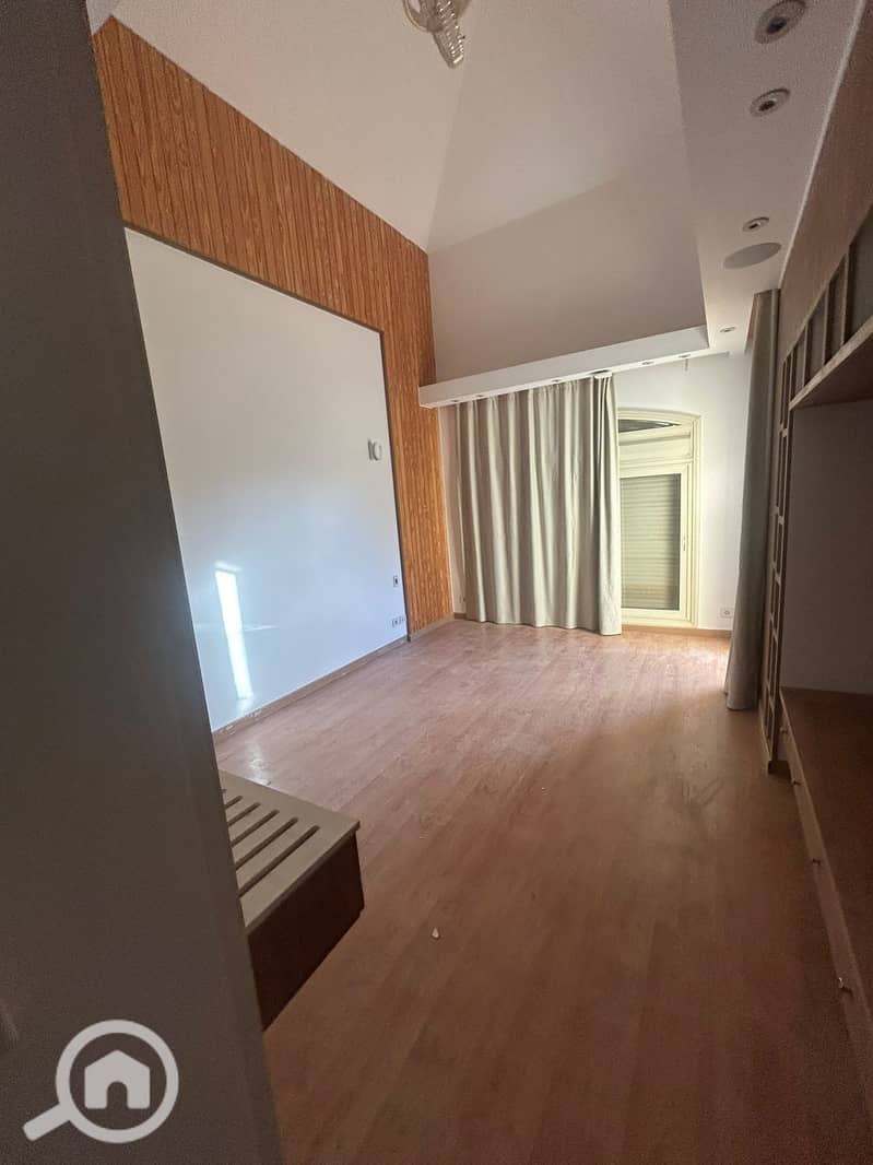 11 WhatsApp Image 2025-11-16 at 10.58. 24 AM. jpeg