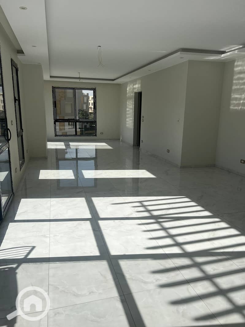 36 WhatsApp Image 2025-11-15 at 8.39. 45 PM. jpeg