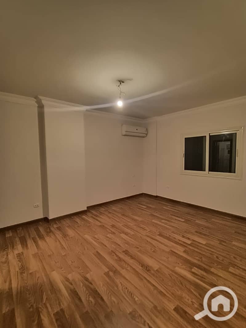 4 WhatsApp Image 2025-11-16 at 10.33. 00 PM (2). jpeg