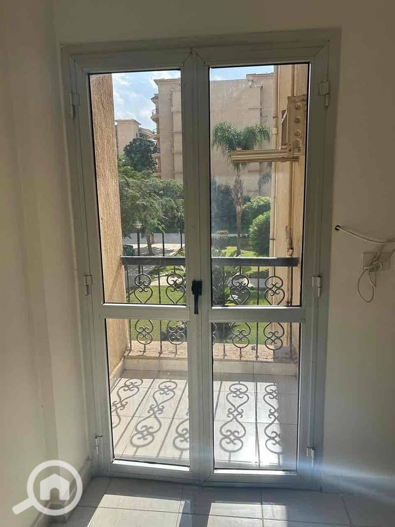 5 37462605-691b-44ff-890e-e78a08517ed2. jpg