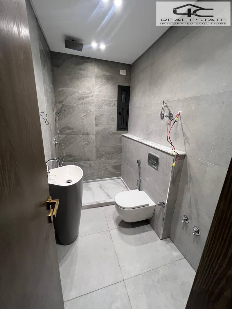 11 WhatsApp Image 2025-11-16 at 6.41. 51 PM. jpeg