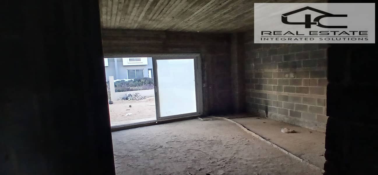 10 20251028_174247. jpg