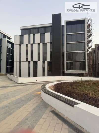 مکتب للبيع في القاهرة الجديدة، القاهرة - WhatsApp Image 2025-05-28 at 12.42. 14 PM. jpeg مکتب للبيع في القاهرة الجديدة، القاهرة - WhatsApp Image 2025-05-28 at 12.42. 14 PM. jpeg