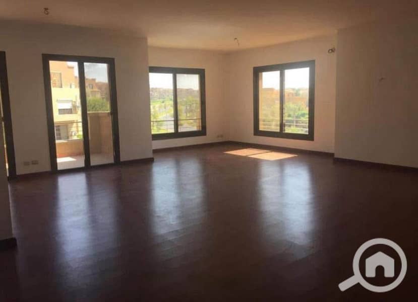 4 8c712e26-c93f-4955-81ef-387cf48c7934. jpeg