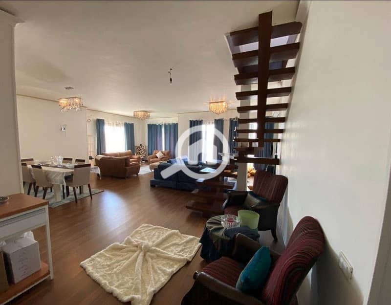 5 c4185a44-6064-418c-aa46-8b9d65c99652. jpeg