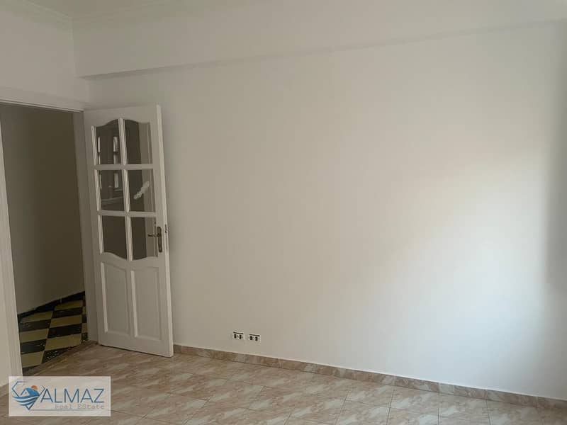 8 WhatsApp Image 2025-11-13 at 4.21. 45 PM (1). jpeg