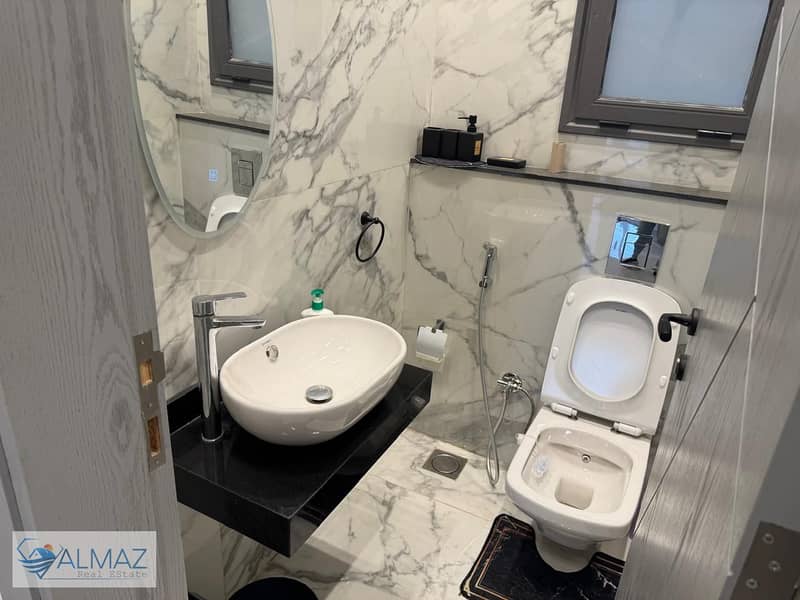 9 WhatsApp Image 2025-11-13 at 4.47. 56 PM (1). jpeg