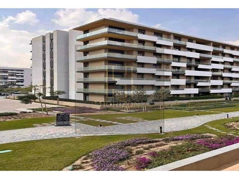 2 7540945-fb3dao. jpg