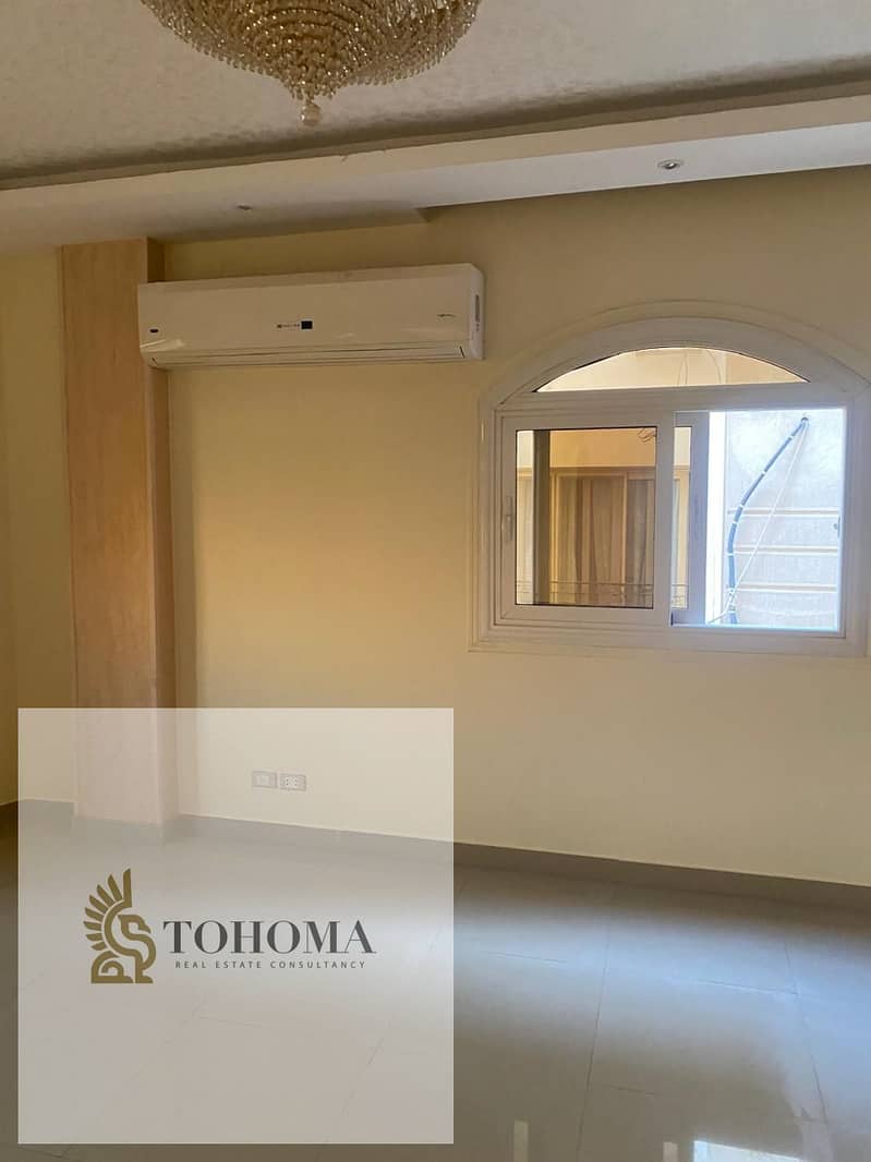 8 ce1d0d5b-6a3a-45eb-bcb1-2b2f6a77aaff. jpg