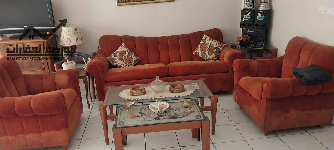 3 f5e46899-2df7-4a8a-b98e-0c8c74918e90. jpg